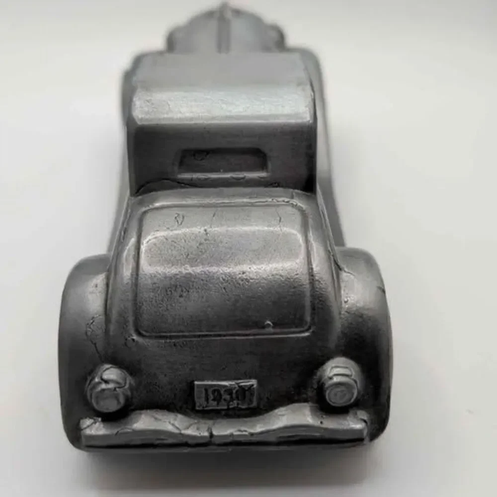 VTG Banthrico 1930 Duesenberg Metal Car Bank Ernst & Young Global Automotive